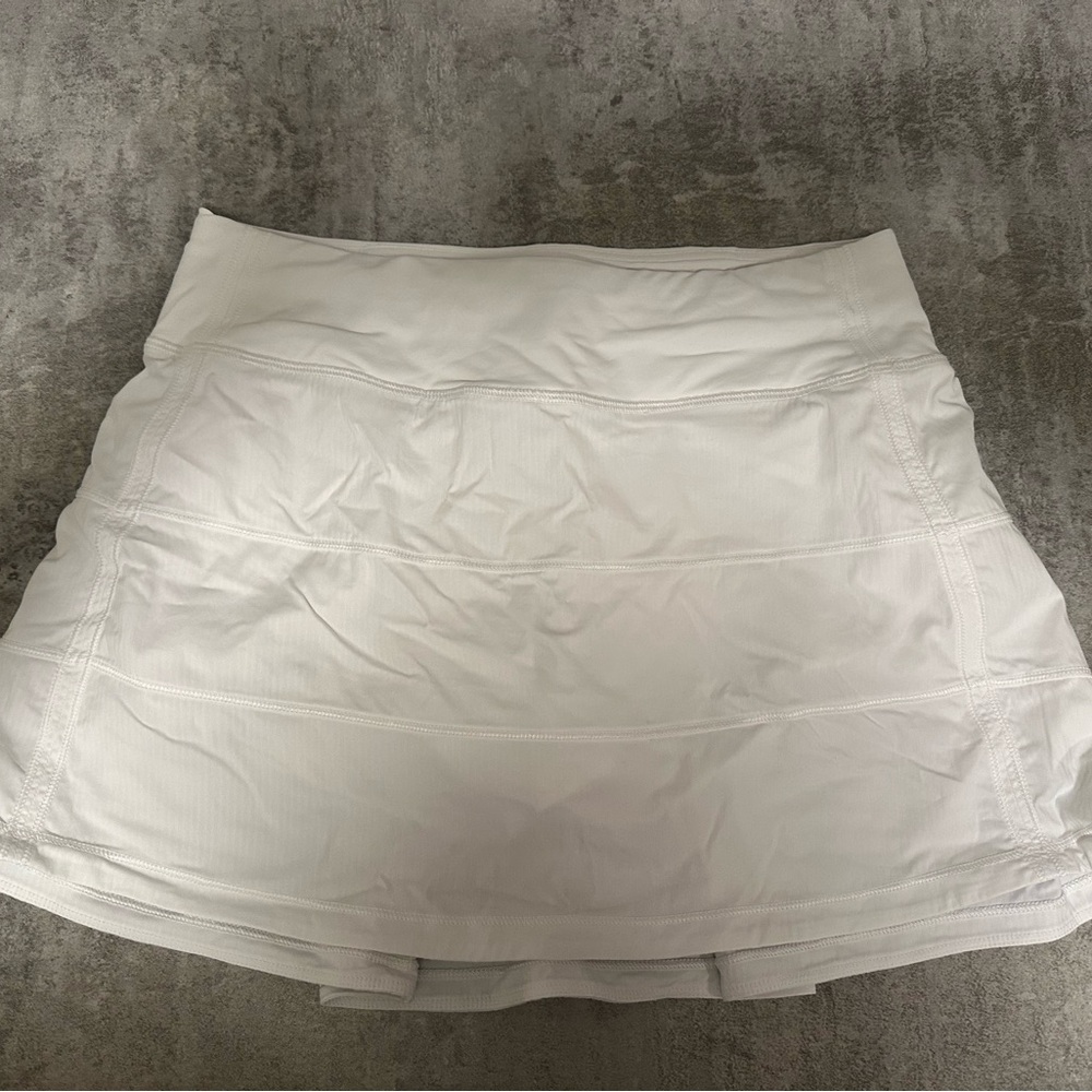 Lululemon pace rival skirt